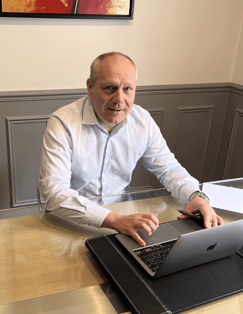 Laurent DOR - Gérant de crédits et conseils