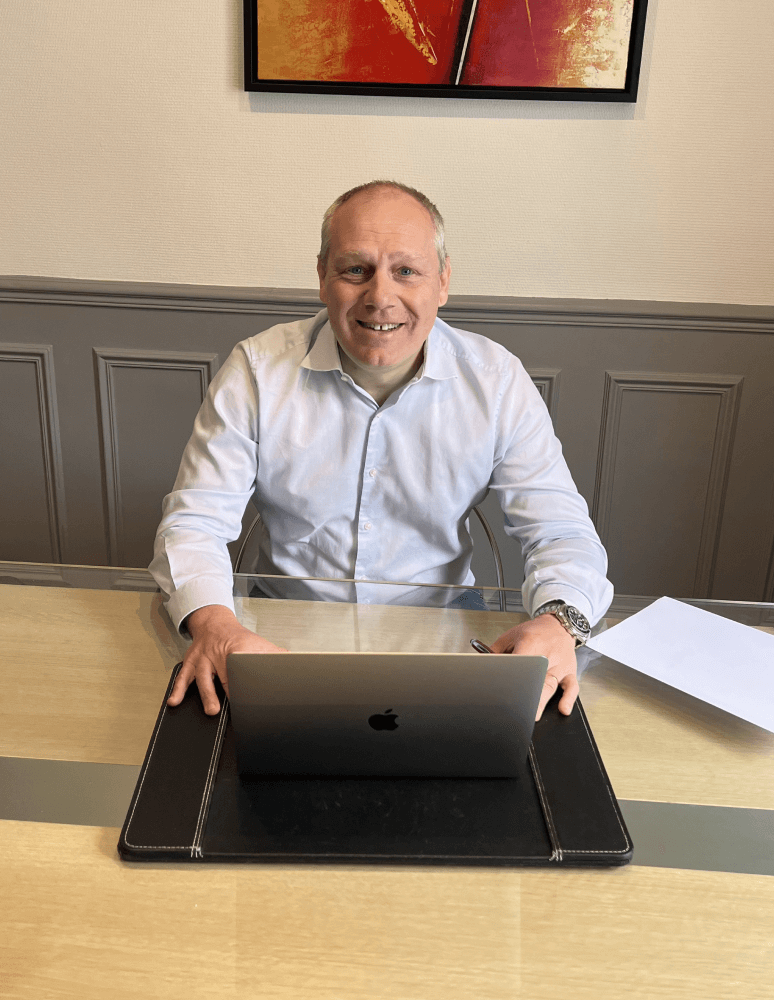 Laurent DOR - Gérant de crédits et conseils